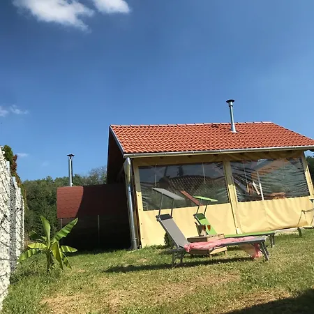 Vip Maganszallas Villa Csapi